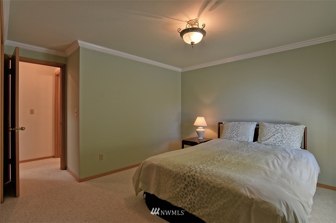 1460 Goat Trail Loop Road Mukilteo, WA 98275 - Photo 14 of 22 Gallery Image 14