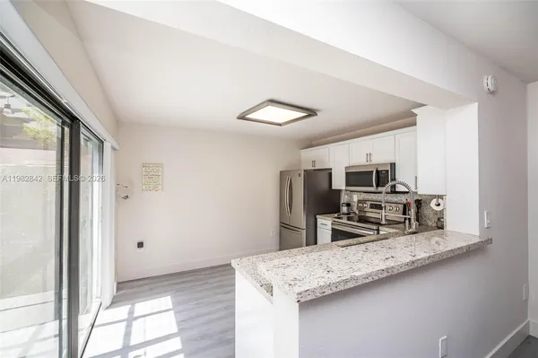 $4,000 | 4702 Southwest 67th Avenue, Unit O7, Miami, FL 33155