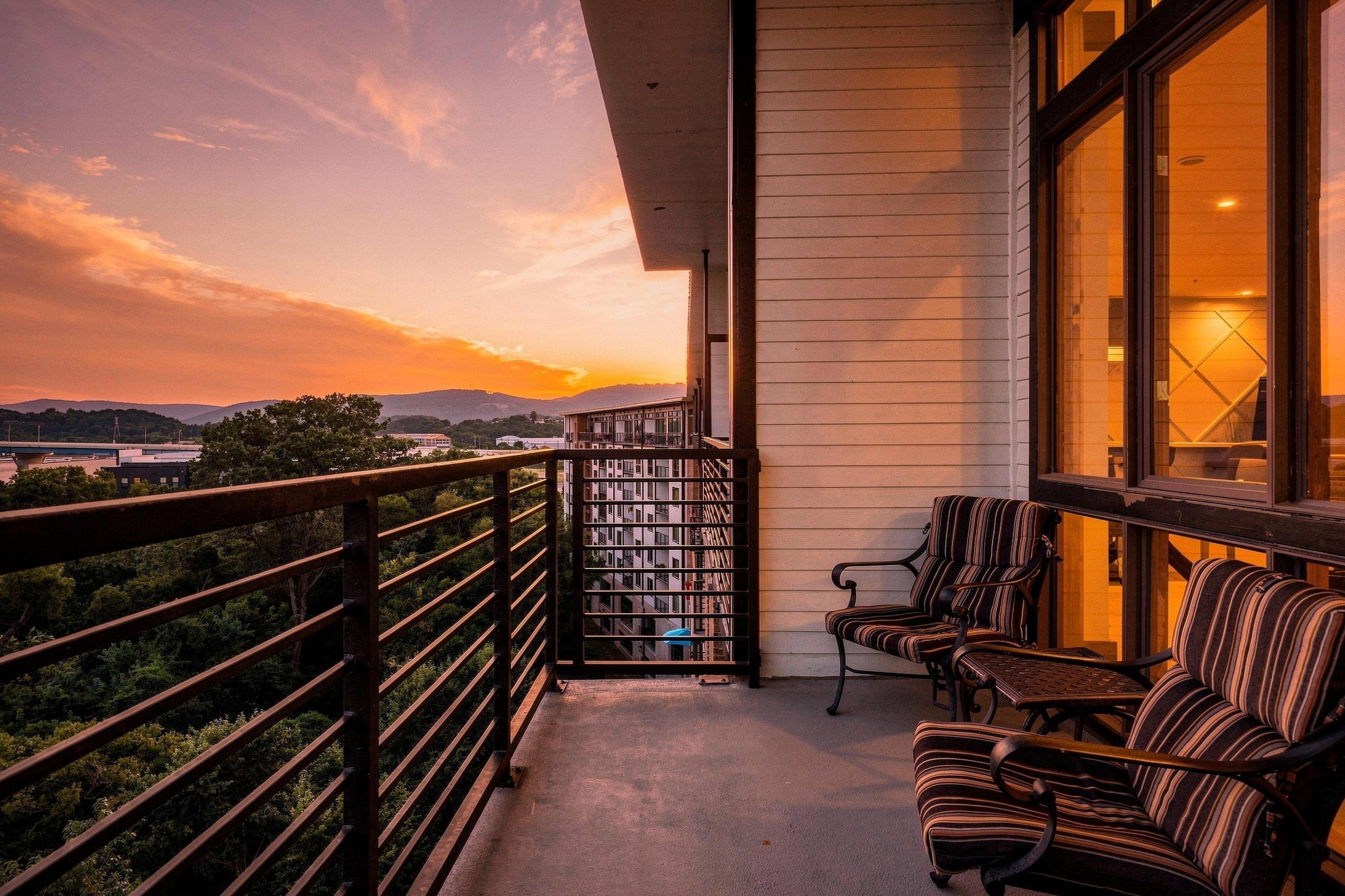200 Manufacturers Road, Unit 320 Chattanooga, TN 37405 - Photo 54 of 67 ONS at Dusk