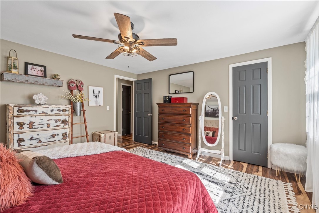 4913 Look Kinney Circle Liverpool, NY 13088 - Photo 20 of 48