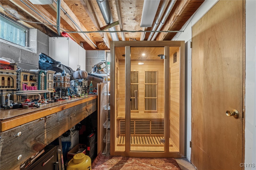 4913 Look Kinney Circle Liverpool, NY 13088 - Photo 29 of 48