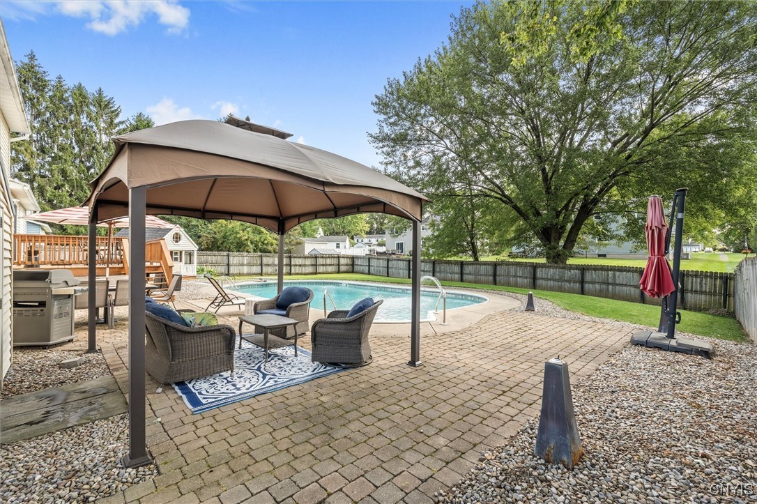 4913 Look Kinney Circle Liverpool, NY 13088 - Photo 35 of 48