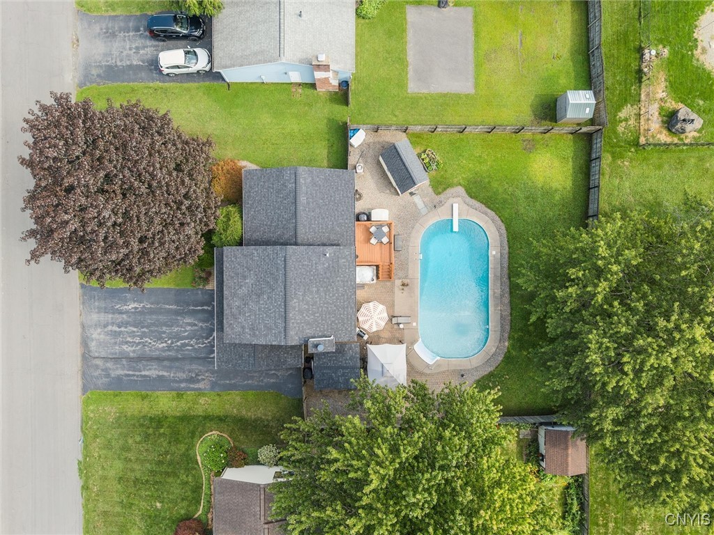 4913 Look Kinney Circle Liverpool, NY 13088 - Photo 40 of 48