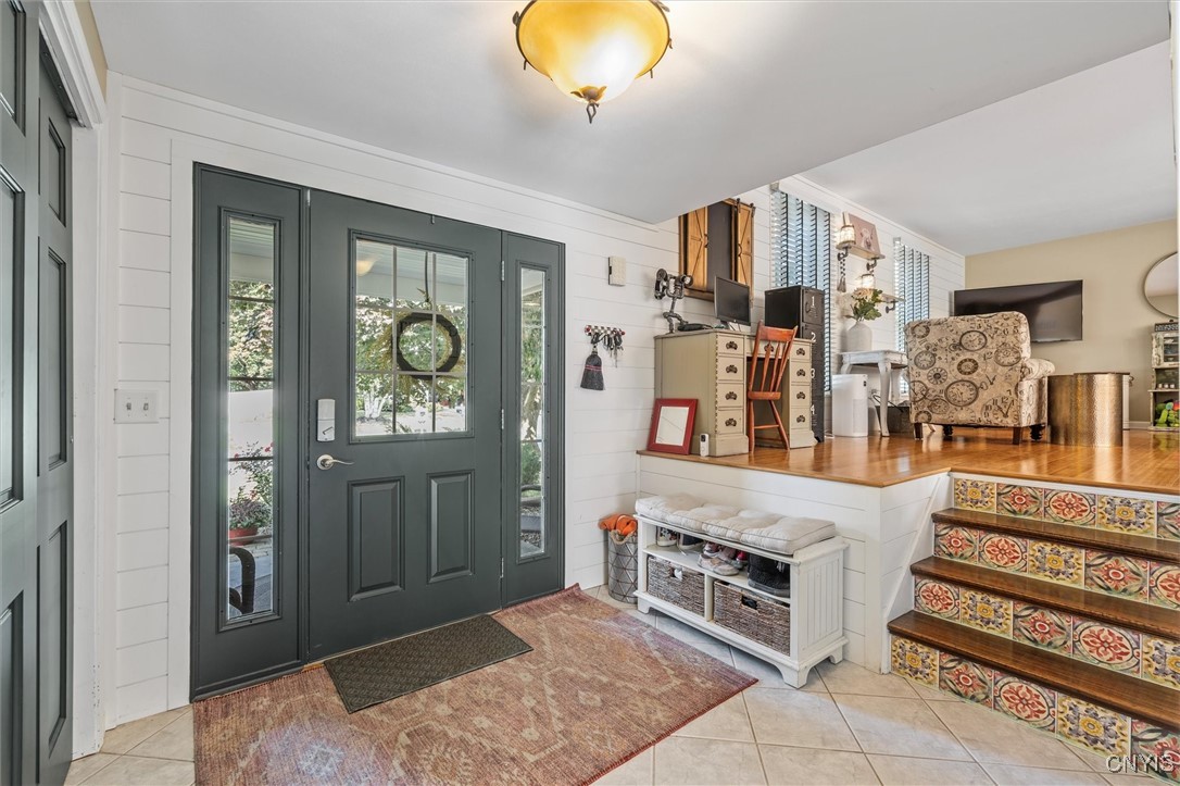 4913 Look Kinney Circle Liverpool, NY 13088 - Photo 6 of 48