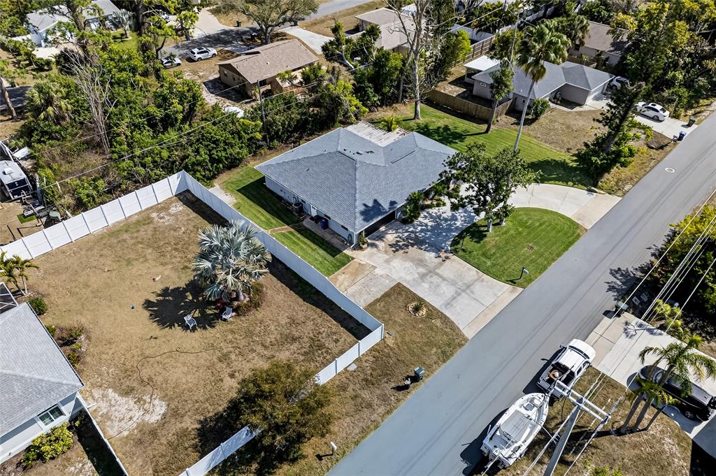 5841 Osprey Road Venice, FL 34293 - Photo 19 of 74