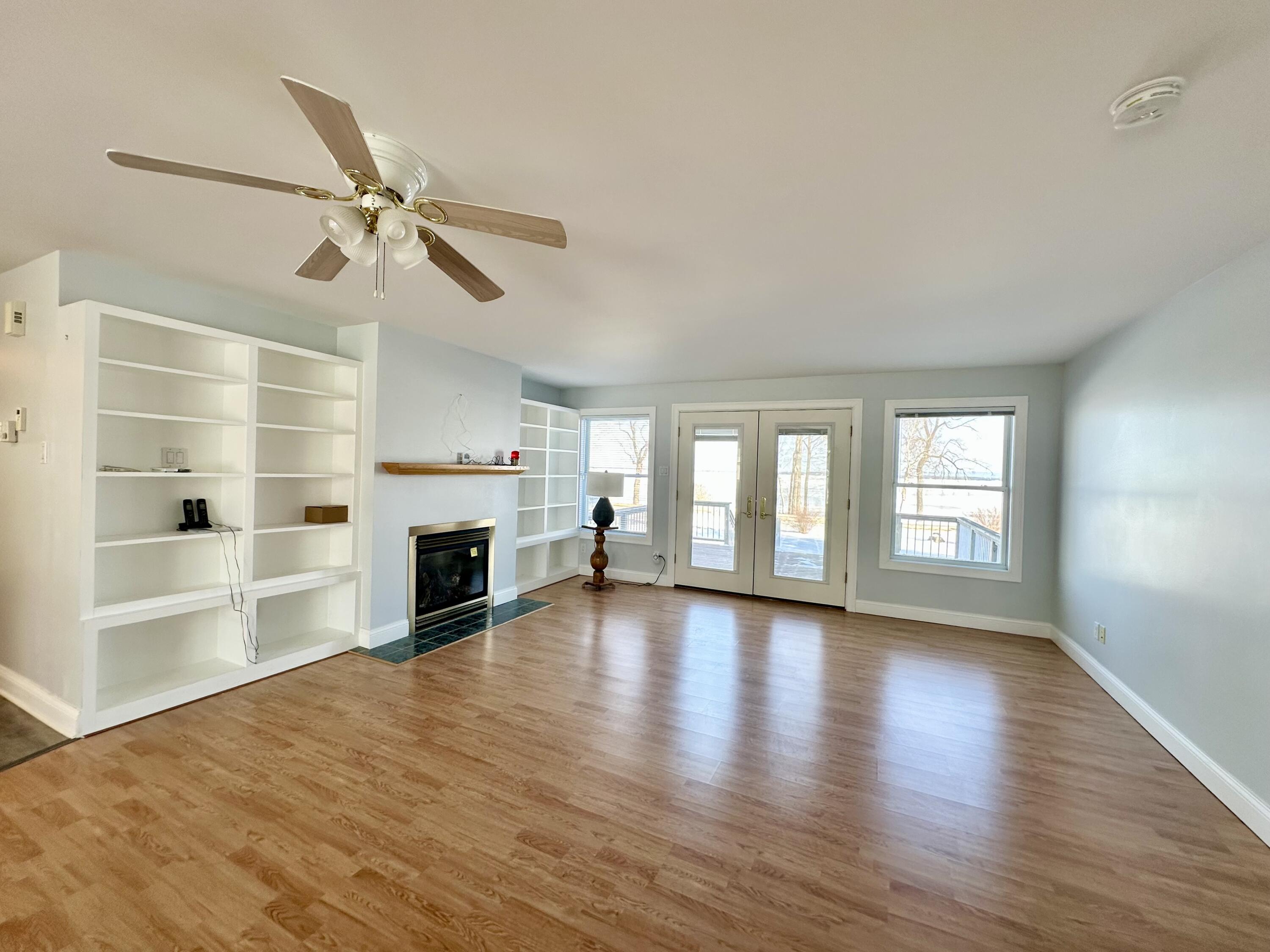 167 Dickson Point Road Plattsburgh, NY 12901 - Photo 11 of 65 Living room