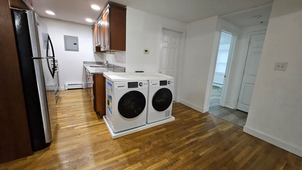 19 Railroad Street, Unit B2 Acton, MA 01720 - Photo 4 of 9