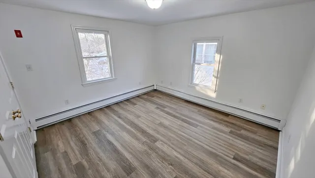 $2,300 | 19 Railroad Street, Unit B2, Acton, MA 01720