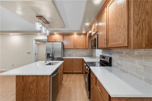 $495,000 | 730 East Cambridge Road, Belton, MO 64012