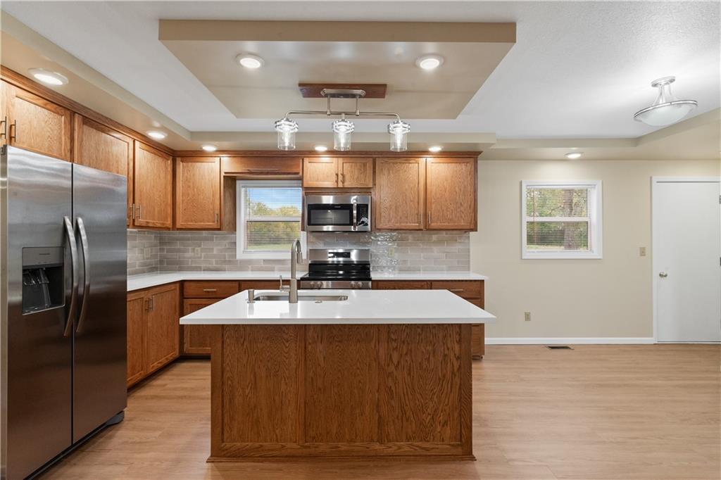 730 East Cambridge Road Belton, MO 64012 - Photo 17 of 42