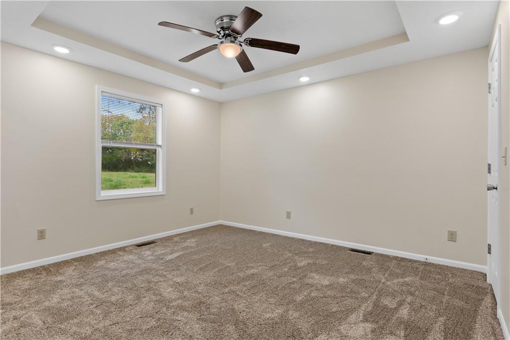 730 East Cambridge Road Belton, MO 64012 - Photo 22 of 42