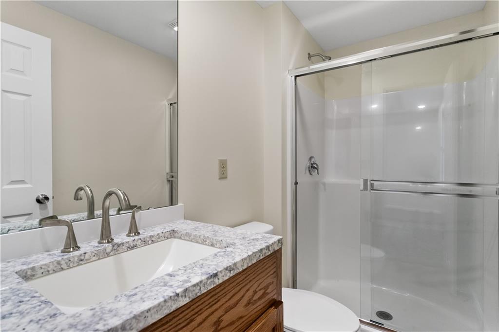 730 East Cambridge Road Belton, MO 64012 - Photo 23 of 42