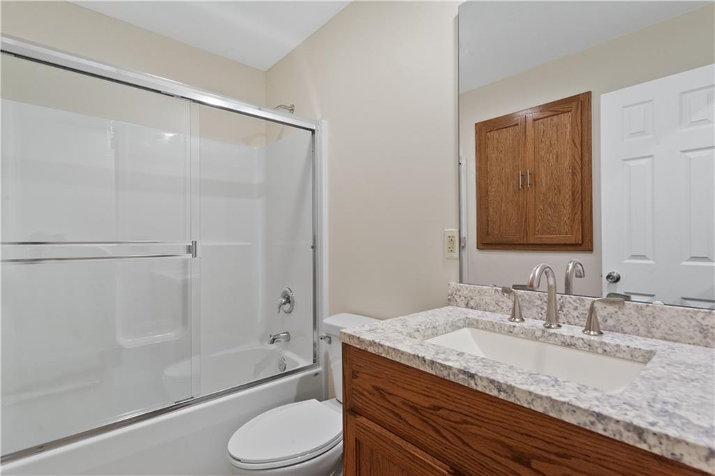 730 East Cambridge Road Belton, MO 64012 - Photo 26 of 42