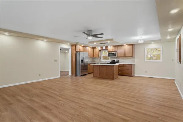 $495,000 | 730 East Cambridge Road, Belton, MO 64012