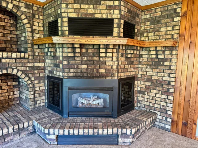 $379,900 | 46739 900th Street, Windom, MN 56101