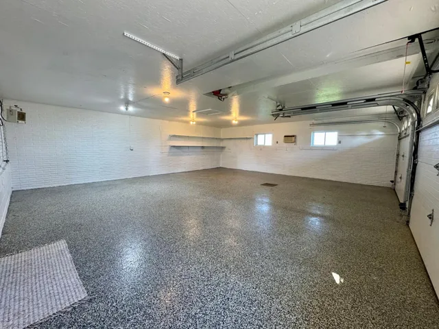 $379,900 | 46739 900th Street, Windom, MN 56101