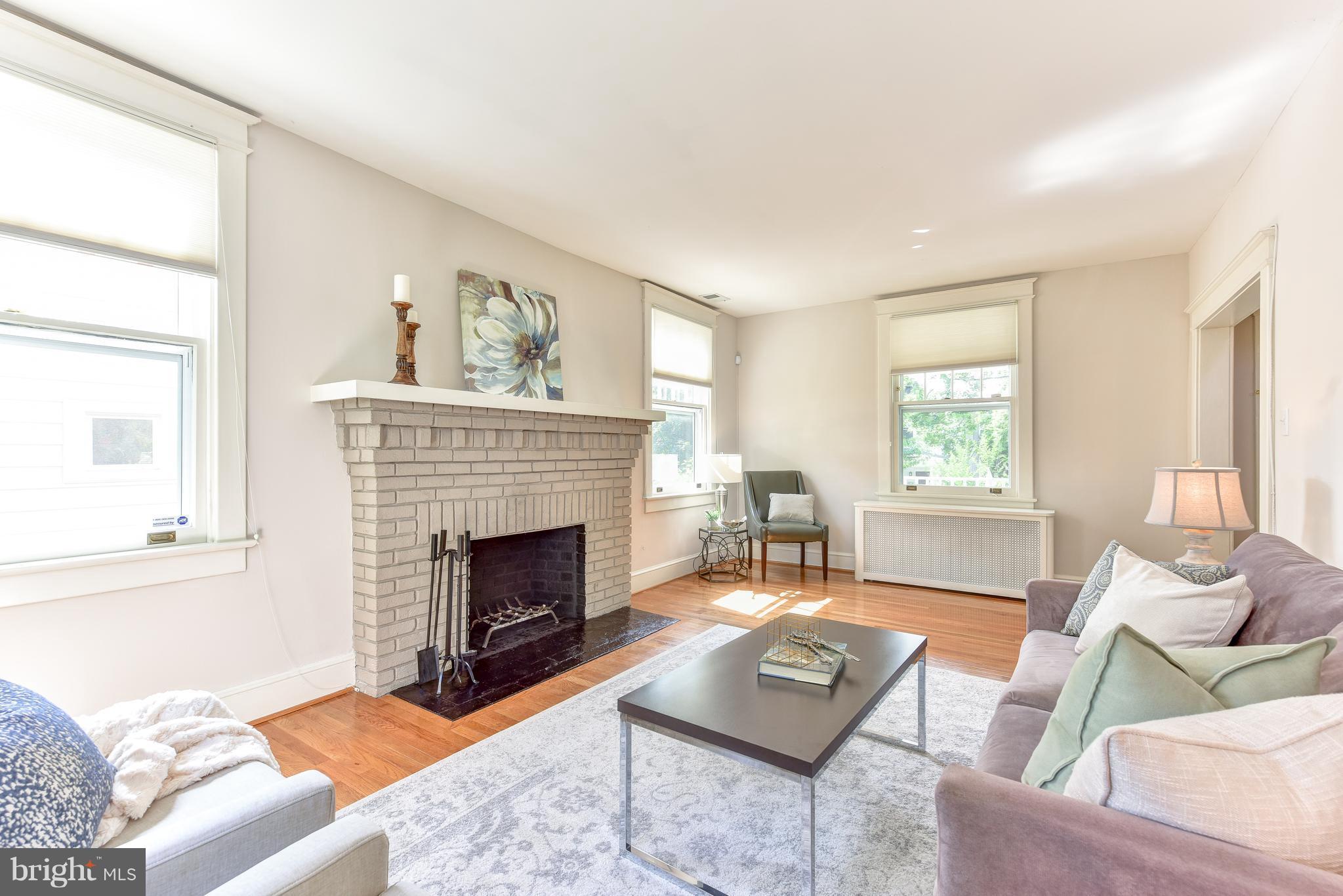 1207 Floral Street Northwest Washington, DC 20012 - Photo 4 of 29 Living Room