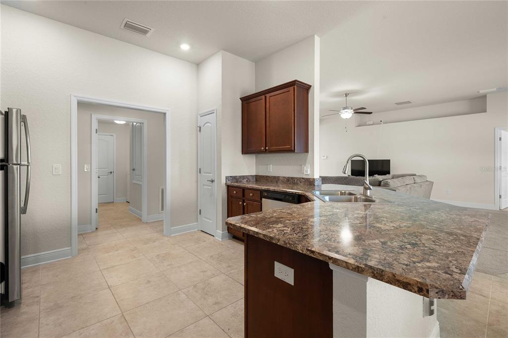 9637 Southwest 51st Circle Ocala, FL 34476 - Photo 34 of 46