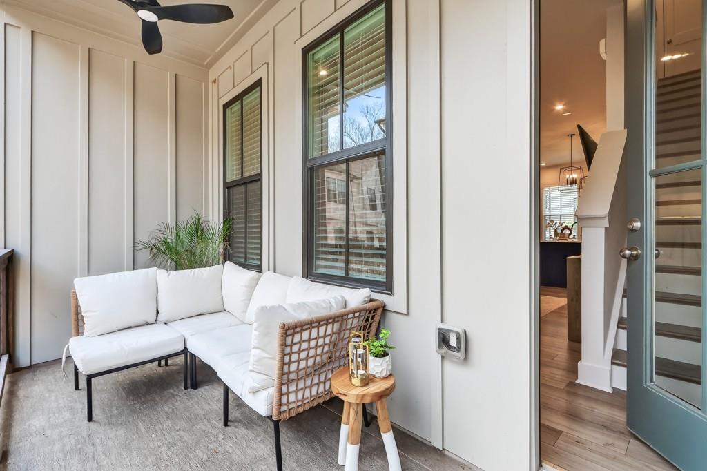 4455 Dandelion Lane Atlanta, GA 30342 - Photo 19 of 44