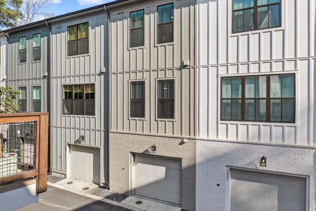 4455 Dandelion Lane Atlanta, GA 30342 - Photo 34 of 44