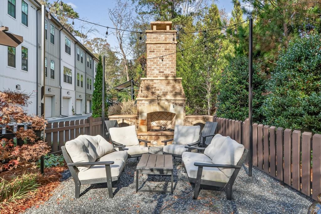 4455 Dandelion Lane Atlanta, GA 30342 - Photo 43 of 44