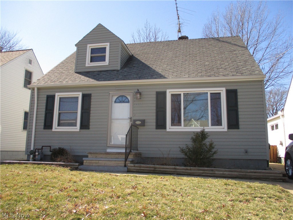 1572 Mapledale Road Wickliffe, OH 44092 - Photo 1 of 25 Gallery Image 1