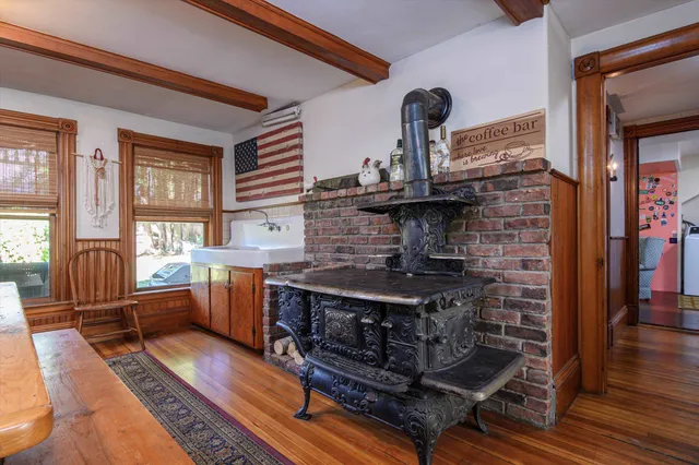 $799,000 | 329 Main Street, Cavendish, VT 05153