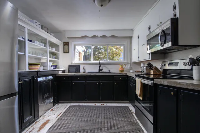 $799,000 | 329 Main Street, Cavendish, VT 05153