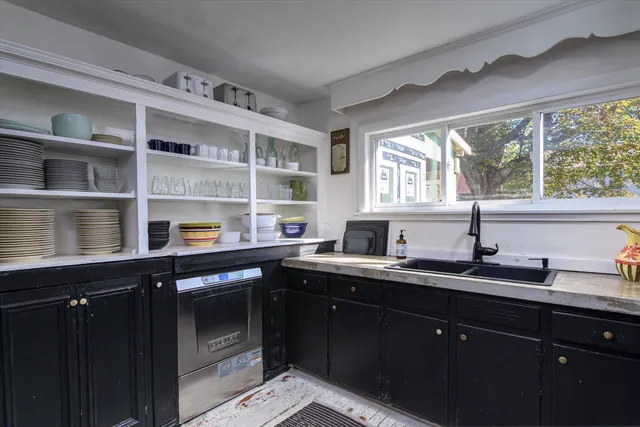 $799,000 | 329 Main Street, Cavendish, VT 05153