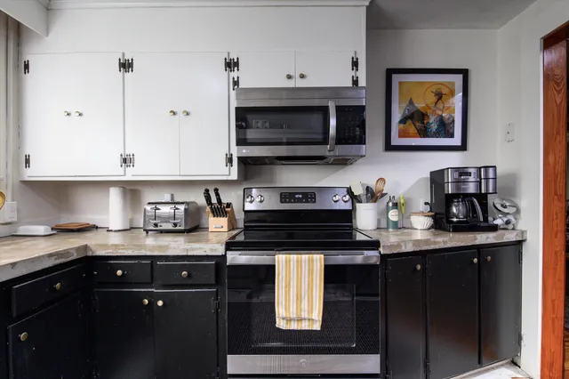 $799,000 | 329 Main Street, Cavendish, VT 05153