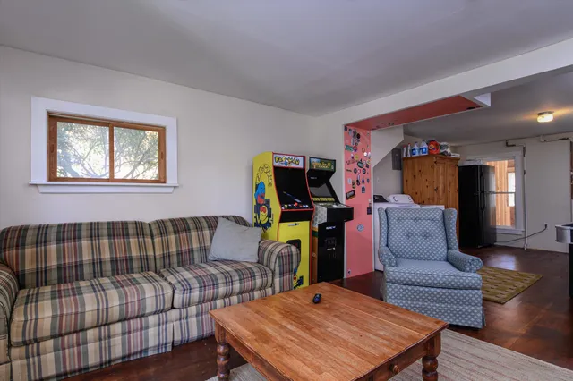 $799,000 | 329 Main Street, Cavendish, VT 05153