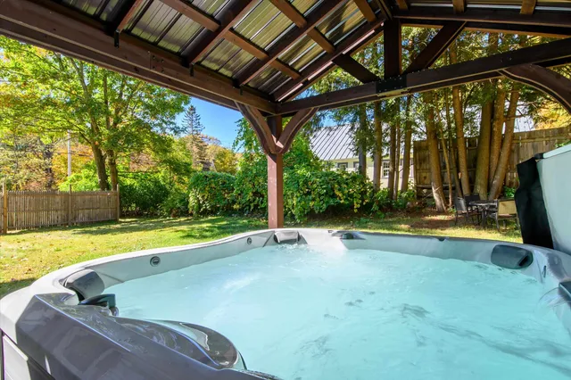 $799,000 | 329 Main Street, Cavendish, VT 05153