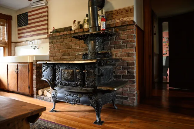 $799,000 | 329 Main Street, Cavendish, VT 05153