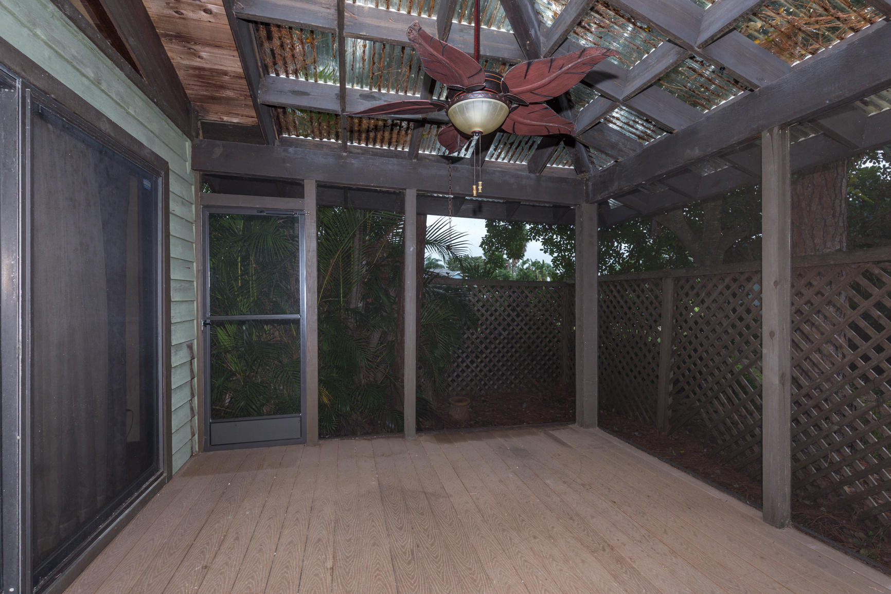 2452 Southeast Pinero Road Port St. Lucie, FL 34952 - Photo 26 of 33 WALPHOTOGRAPHY.COM-48