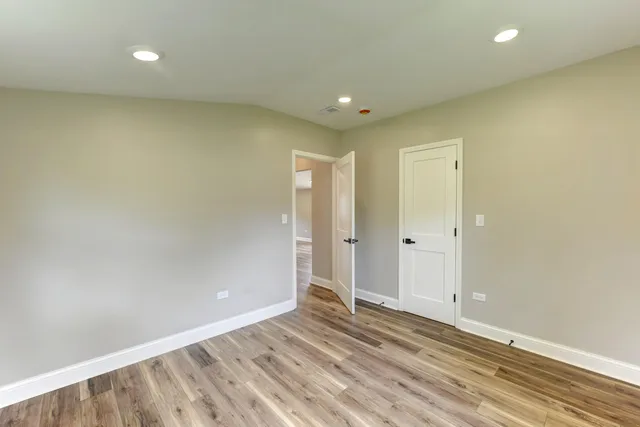 $2,000 | 3908 West 127th Place, Crown Point, IN 46307