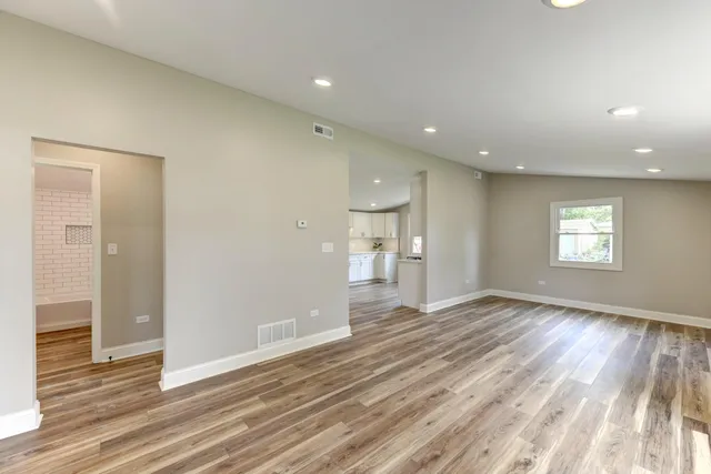 $2,000 | 3908 West 127th Place, Crown Point, IN 46307