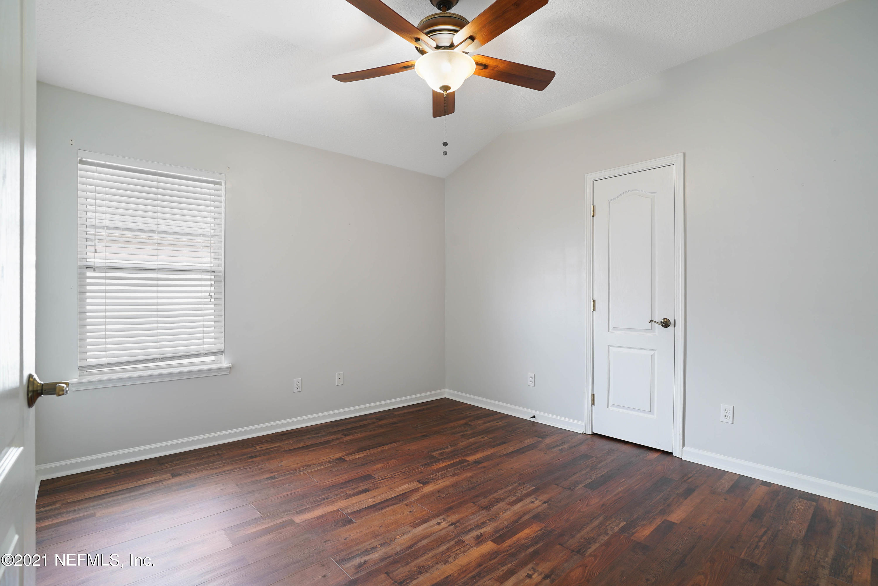 824 Reflection Cove Road East Jacksonville, FL 32218 - Photo 15 of 26 Second Bedroom