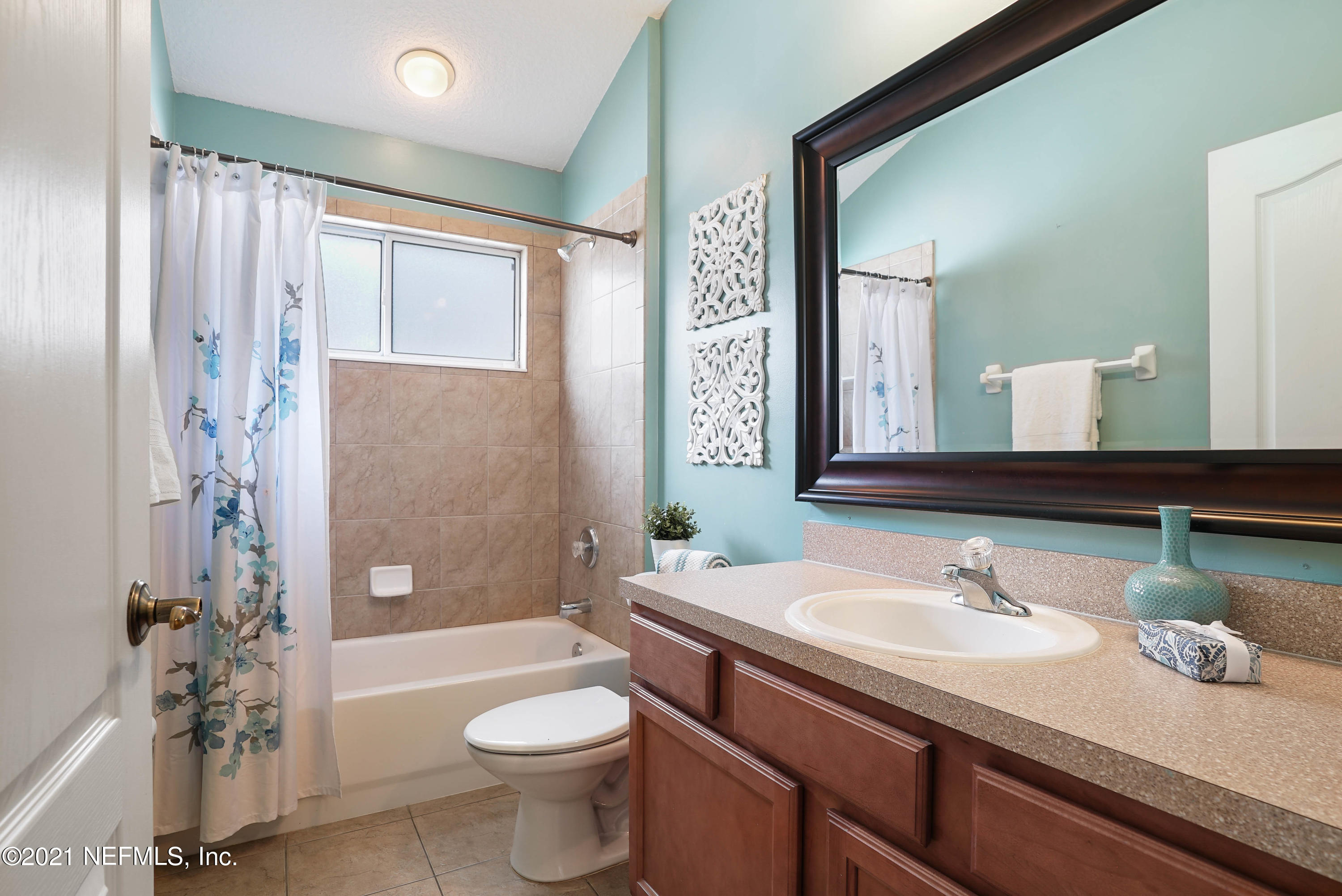 824 Reflection Cove Road East Jacksonville, FL 32218 - Photo 16 of 26 Second Bath