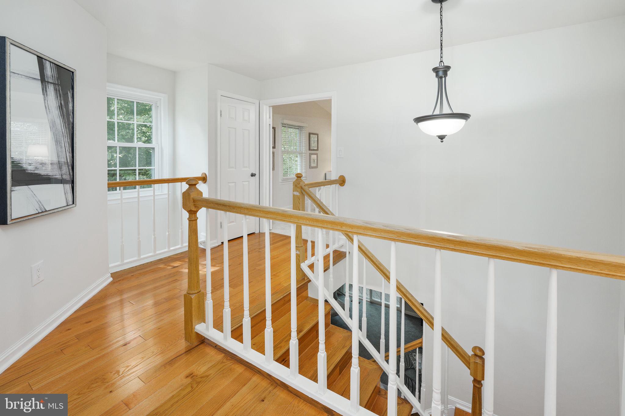 7210 Olde Lantern Way Springfield, VA 22152 - Photo 35 of 52 Large Upper Level Landing