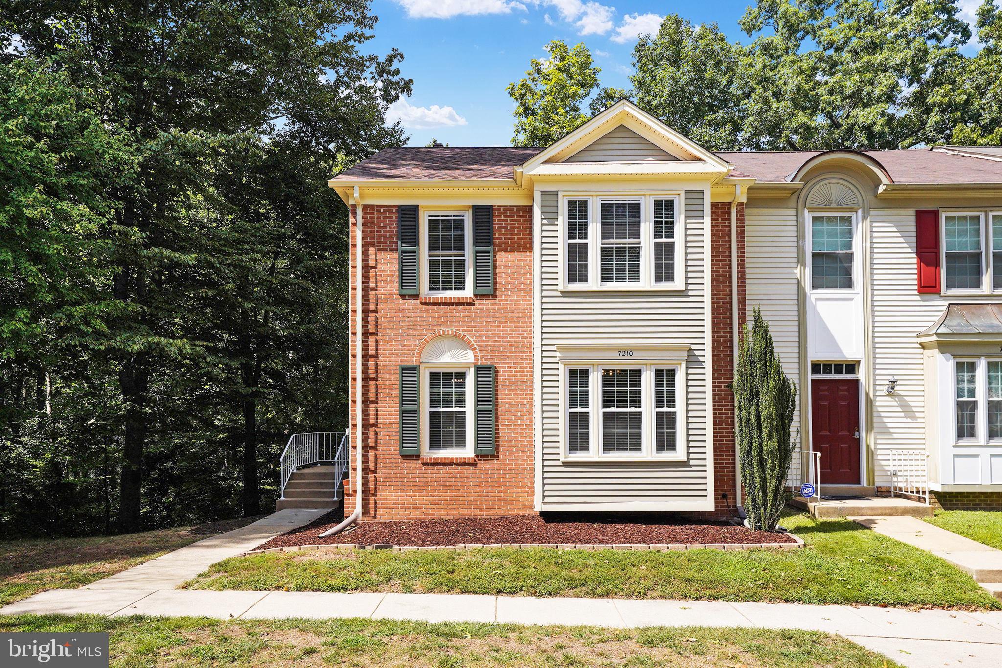 7210 Olde Lantern Way Springfield, VA 22152 - Photo 52 of 52 End-unit with Large Yard