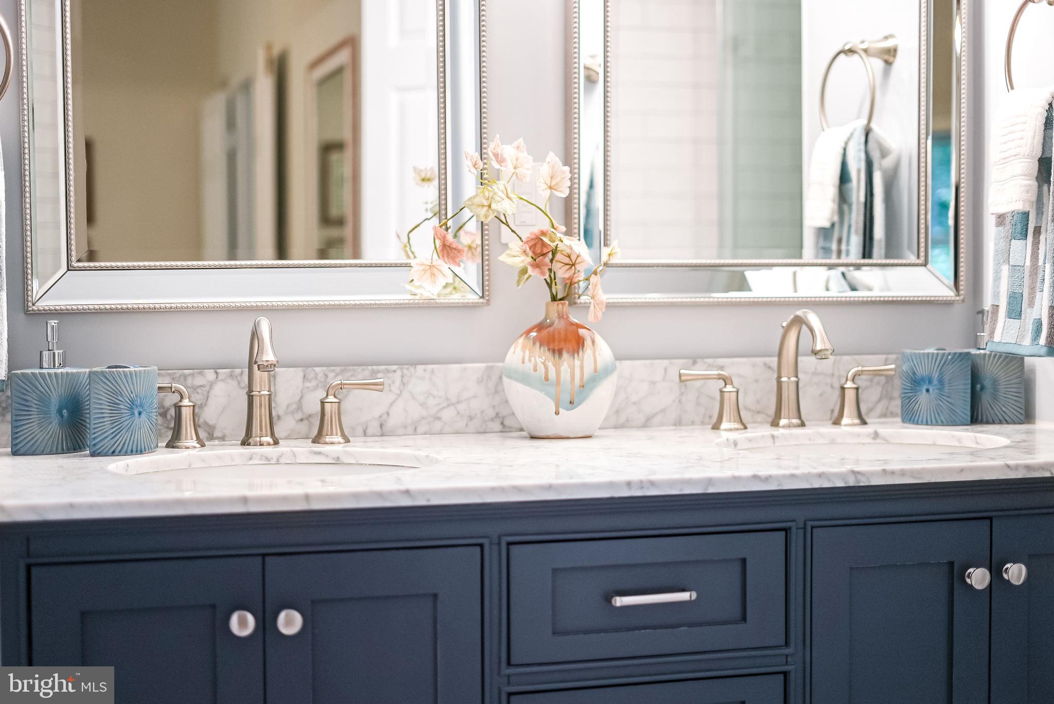 7210 Olde Lantern Way Springfield, VA 22152 - Photo 7 of 52 Beautiful Renovated Ensuite Primary Bathroom