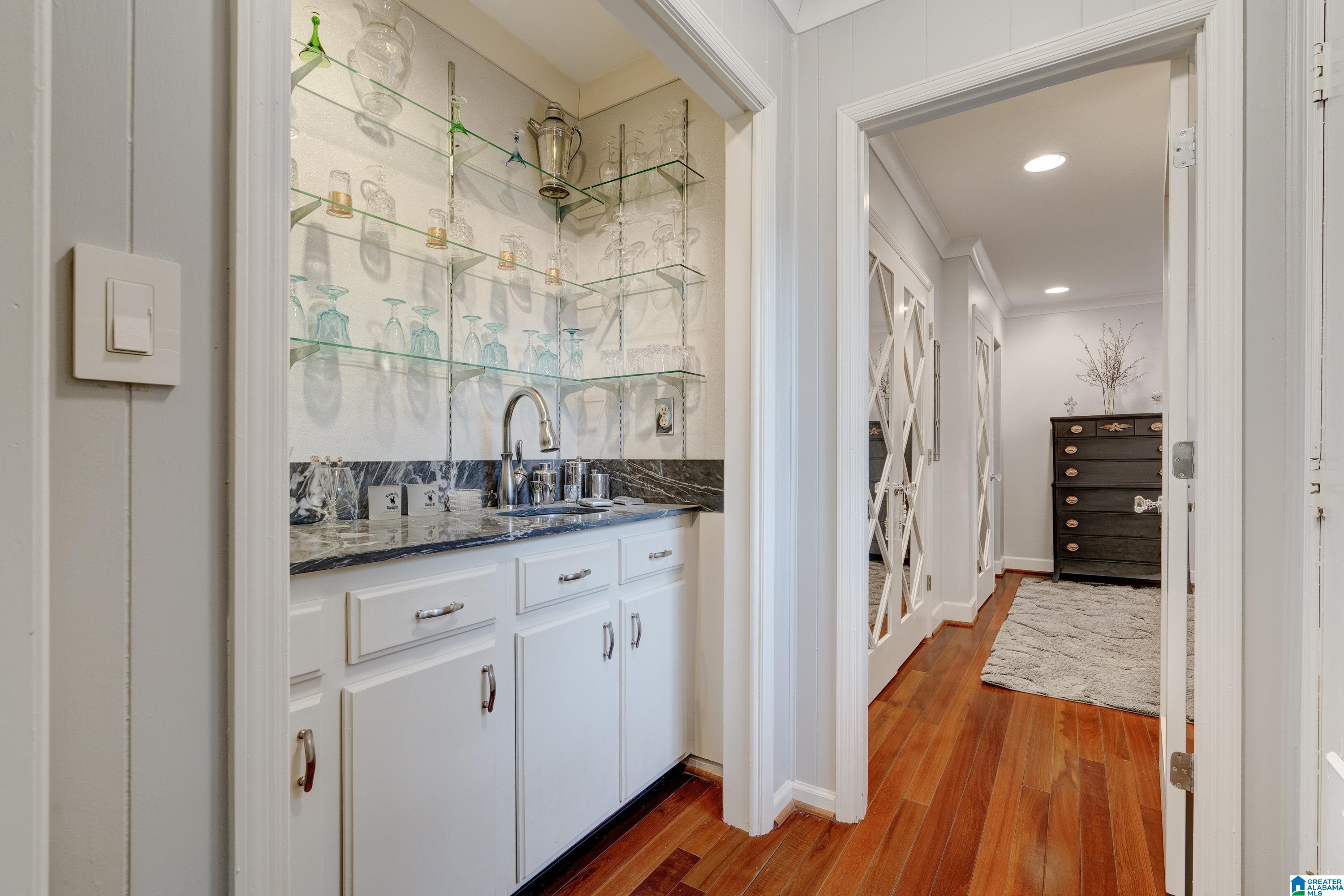 122 Shades Crest Road Birmingham, AL 35226 - Photo 21 of 50