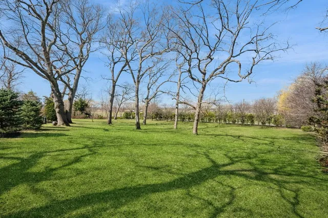 $4,899,000 | 123 Barrett Road, Lawrence, NY 11559