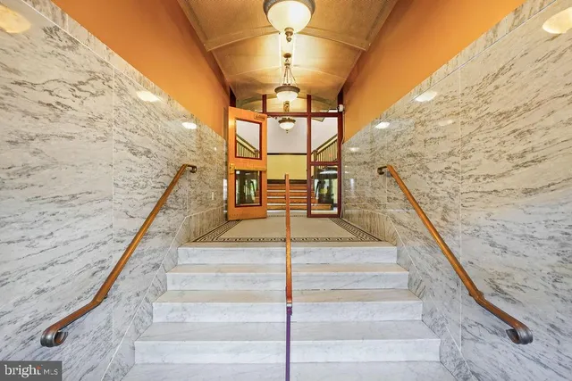 a view of entryway