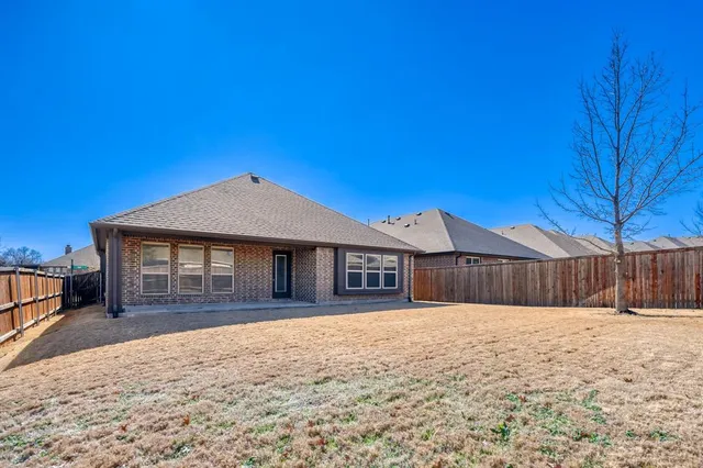 $405,000 | 1621 Bull Street, Aubrey, TX 76227