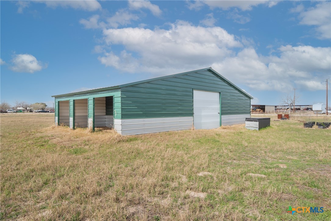 2850 Woodrow Center Road Kingsbury, TX 78638 - Photo 25 of 33 a house view with backyard space