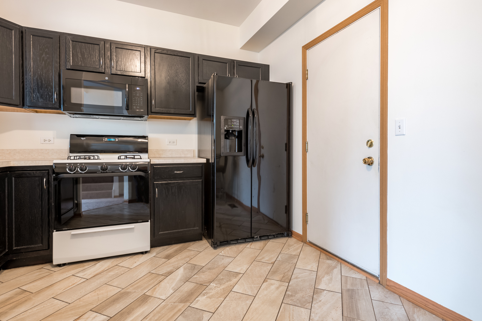 768 County Line Road Aurora, IL 60502 - Photo 6 of 15
