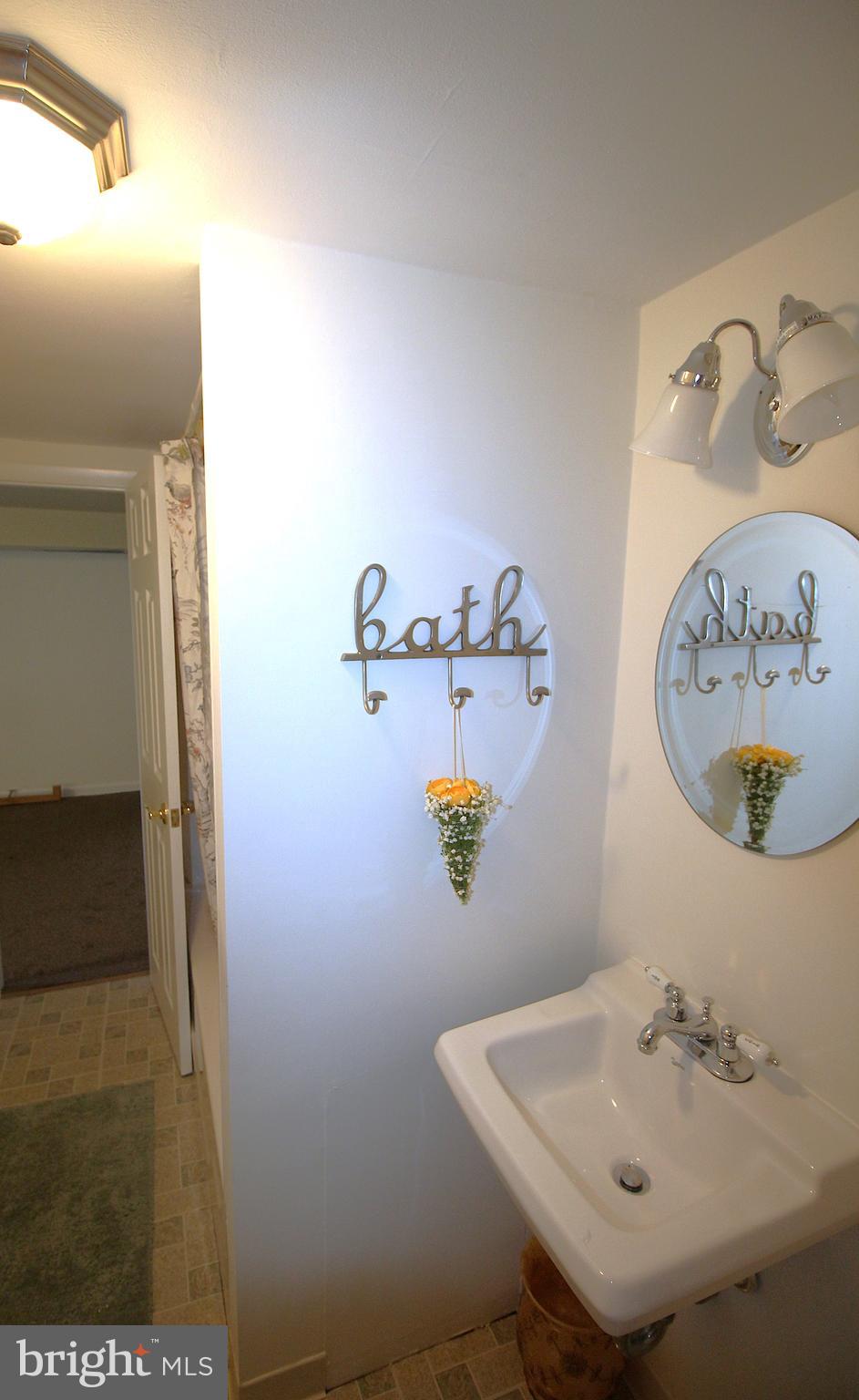 12631 Richton Road Philadelphia, PA 19154 - Photo 33 of 33 Gallery Image 33