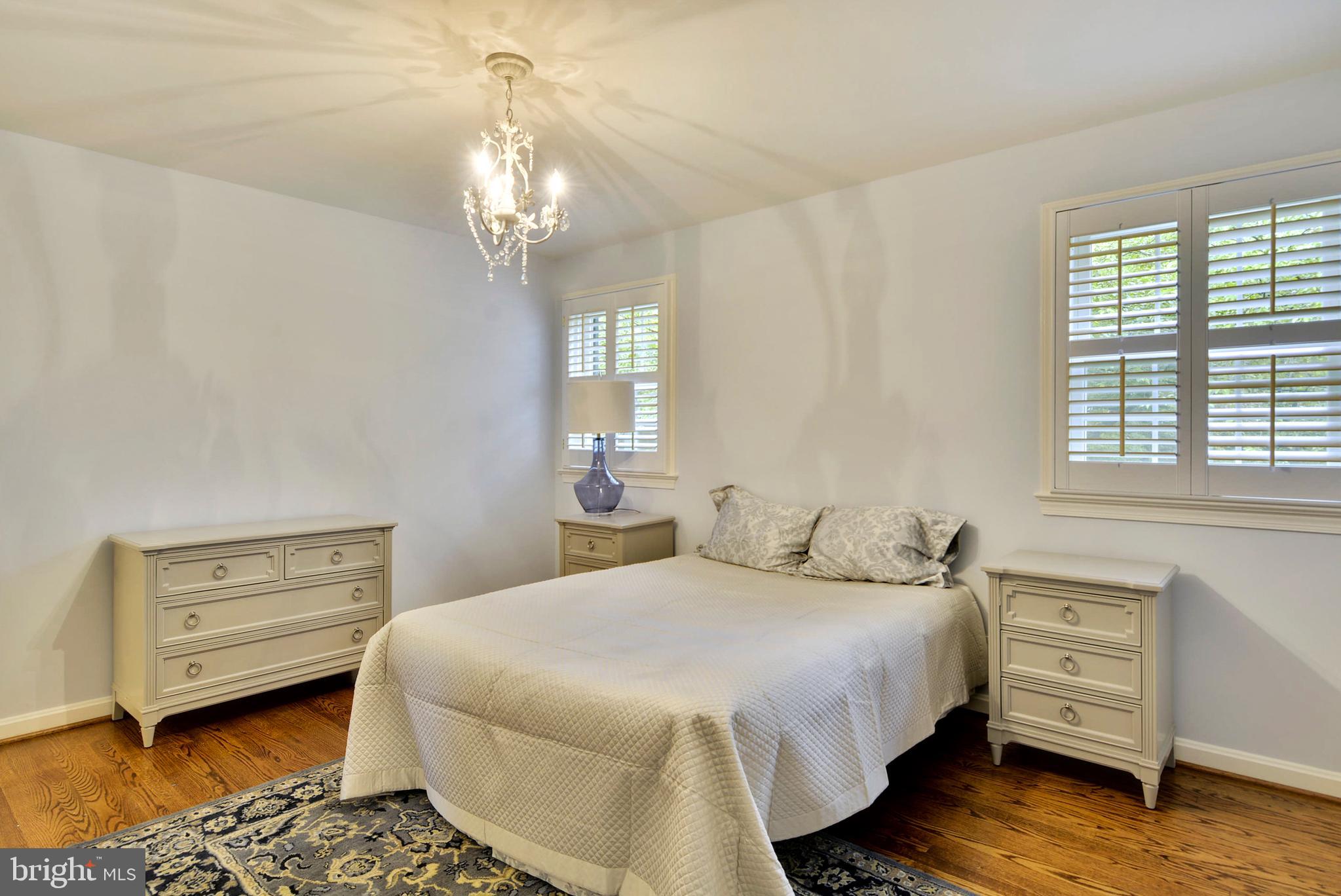 6420 Garnett Drive Chevy Chase, MD 20815 - Photo 15 of 37 2nd bedroom on 2nd floor - good size w/nice closet
