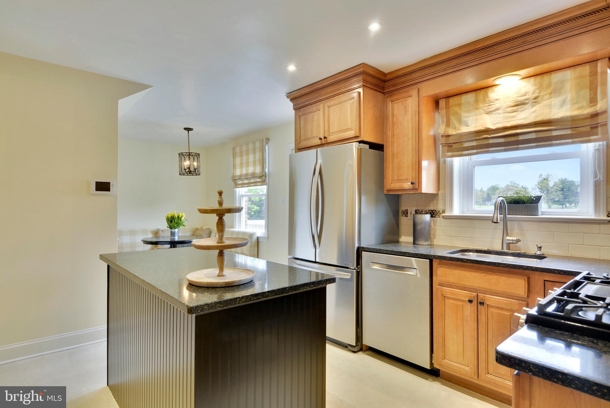 6420 Garnett Drive Chevy Chase, MD 20815 - Photo 10 of 37